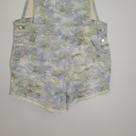 ANTHROPOLOGIE PILCRO Cut Off Short Pastel Print Denim Overalls w/Frayed Hem - Picture 9 of 15